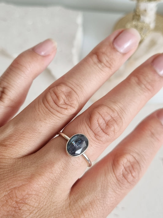 Moss Kyanite Ring| Size 8.5