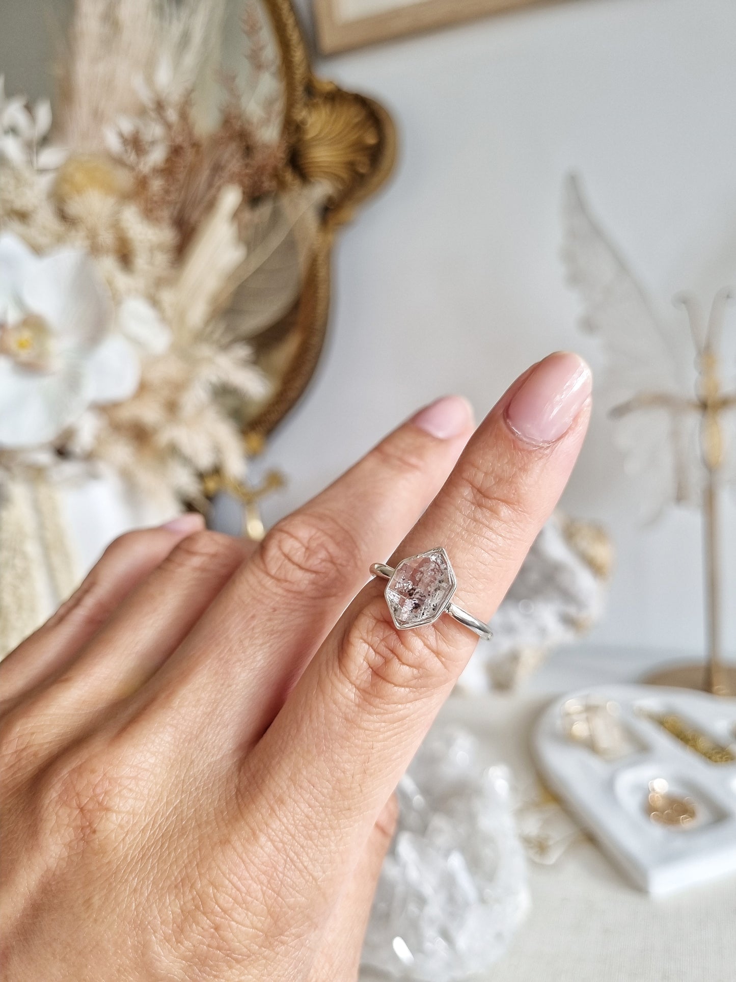 Balochistan Herkimer Ring with Hydrocarbon | Size 7