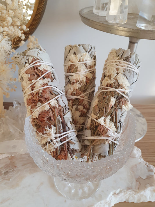 Sage Wand | White Sinuata