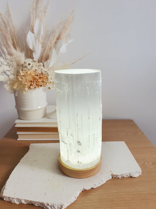 Column Selenite Lamp