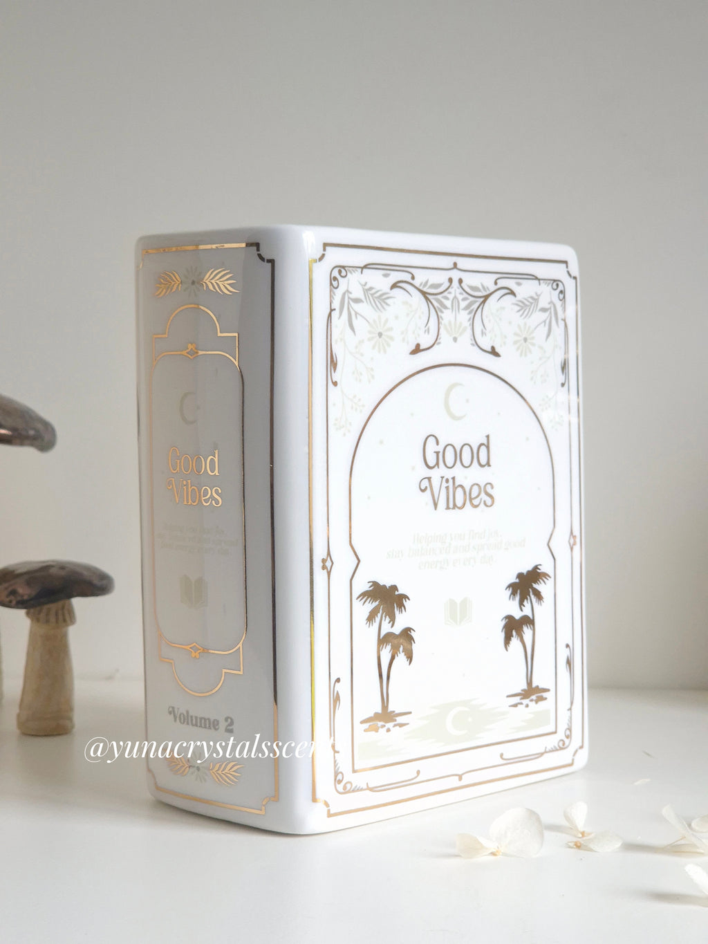 Bookish Ceramic Vase - white
