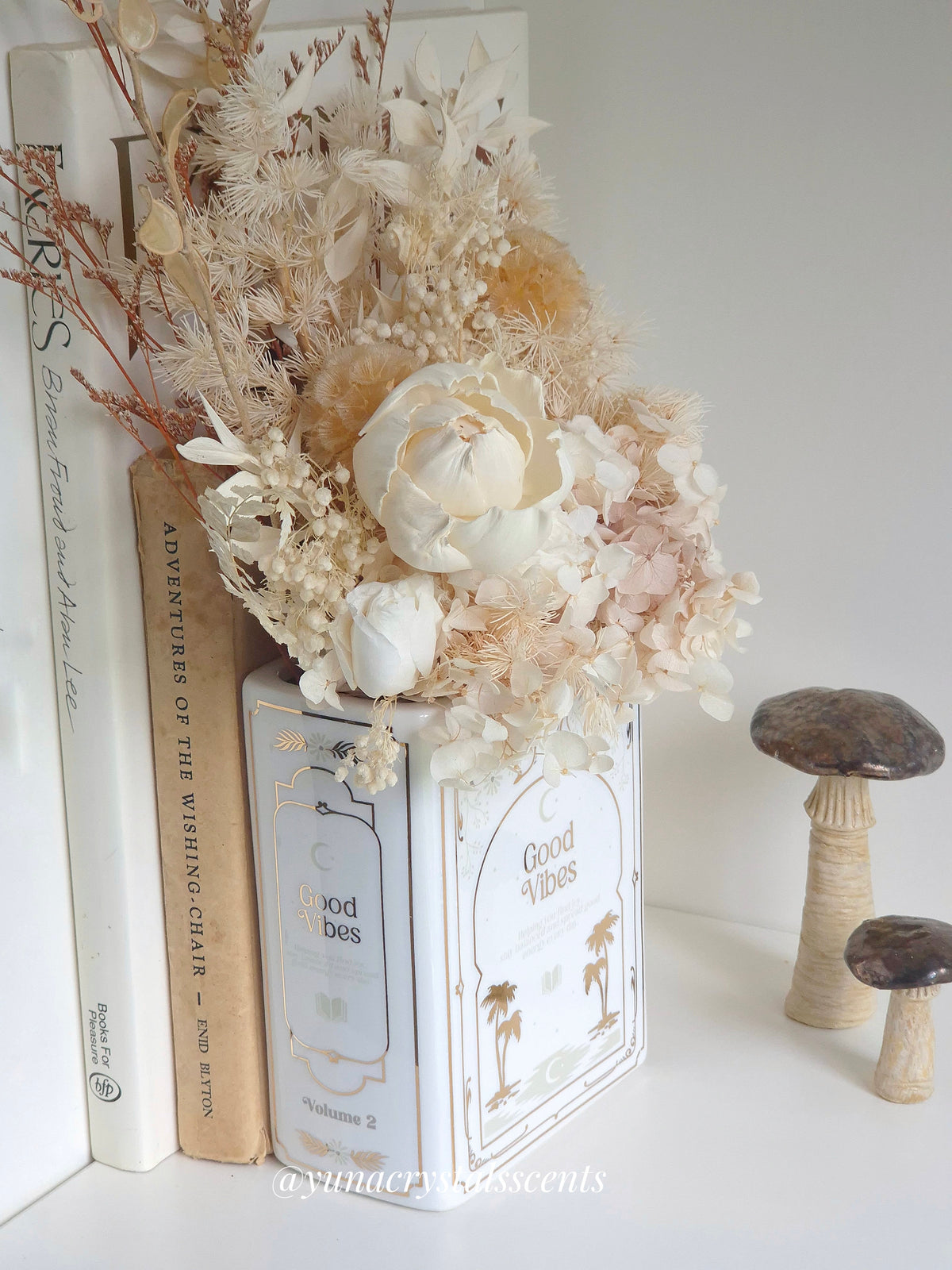 Bookish Ceramic Vase - white