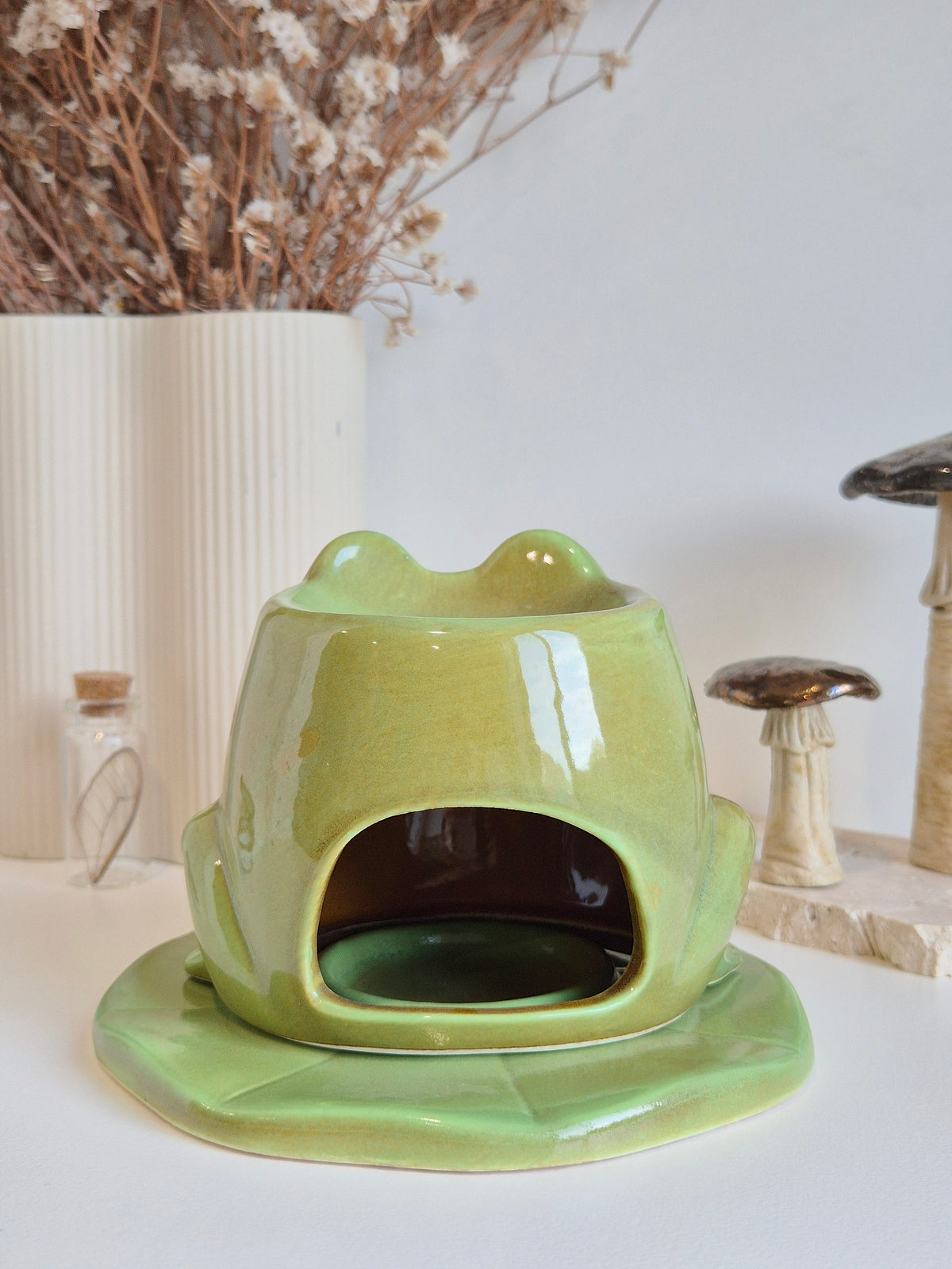 Frog On Lily Pad Wax Melt Warmer