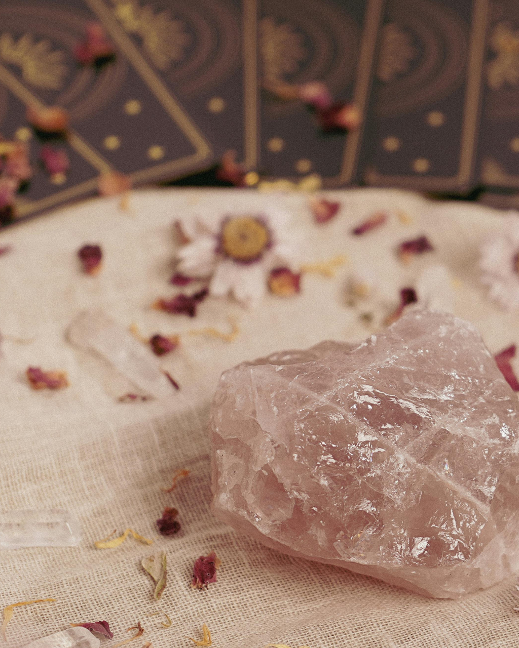 Rose Quartz Tin Candle