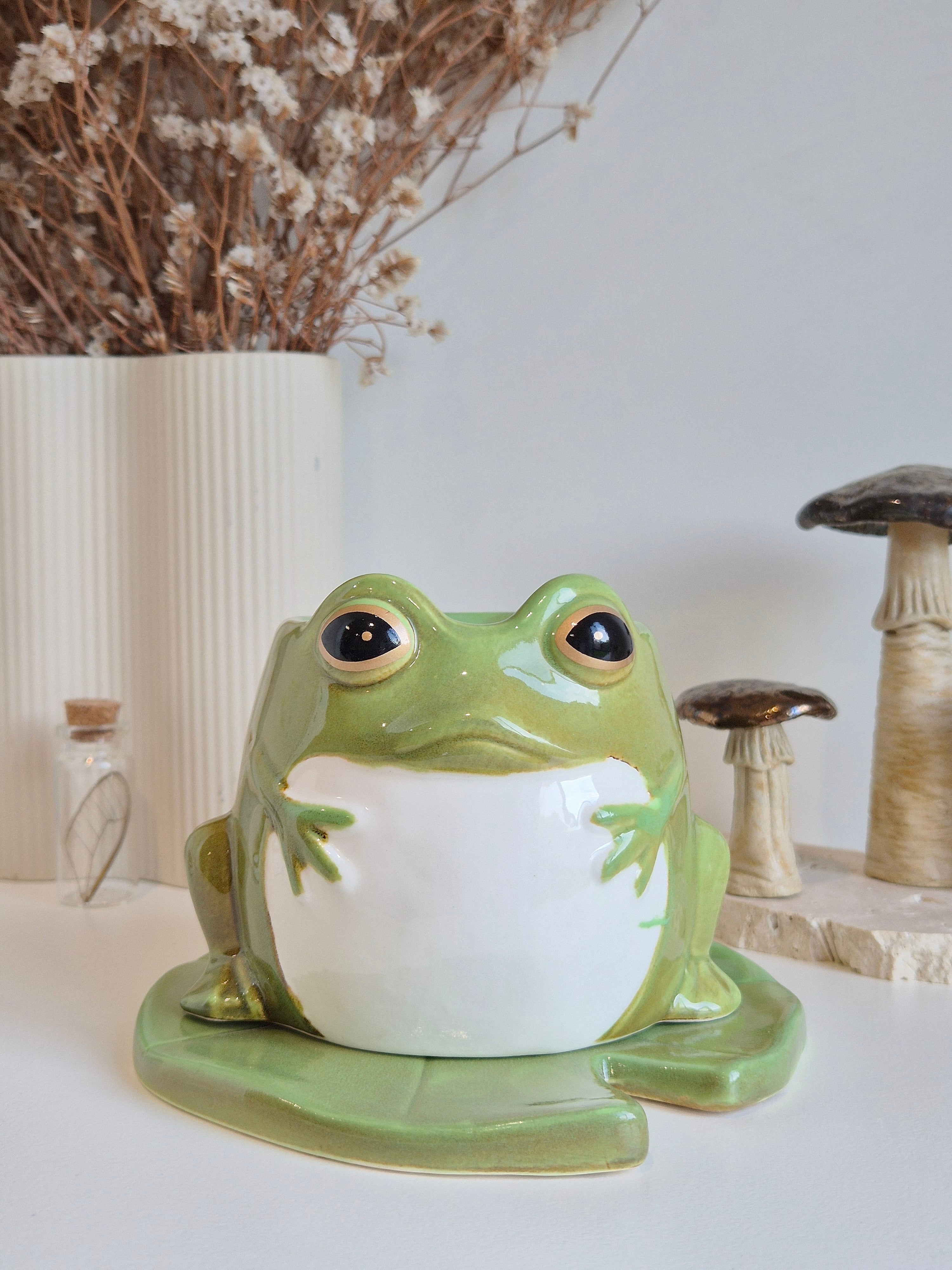 Frog On Lily Pad Wax Melt Warmer