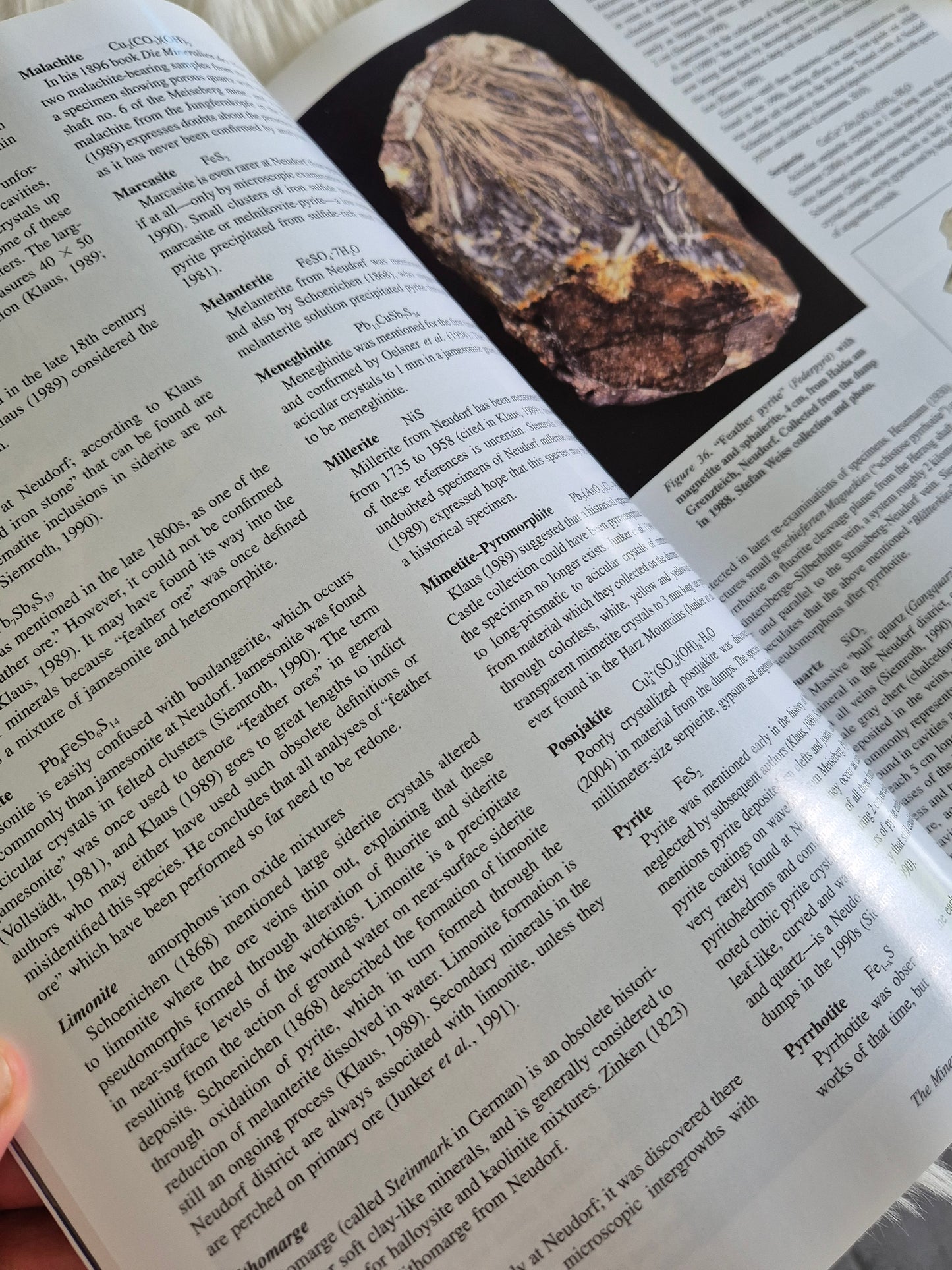 The Mineralogical Record January-Febuary 2012 • Volume 43 • Number 1