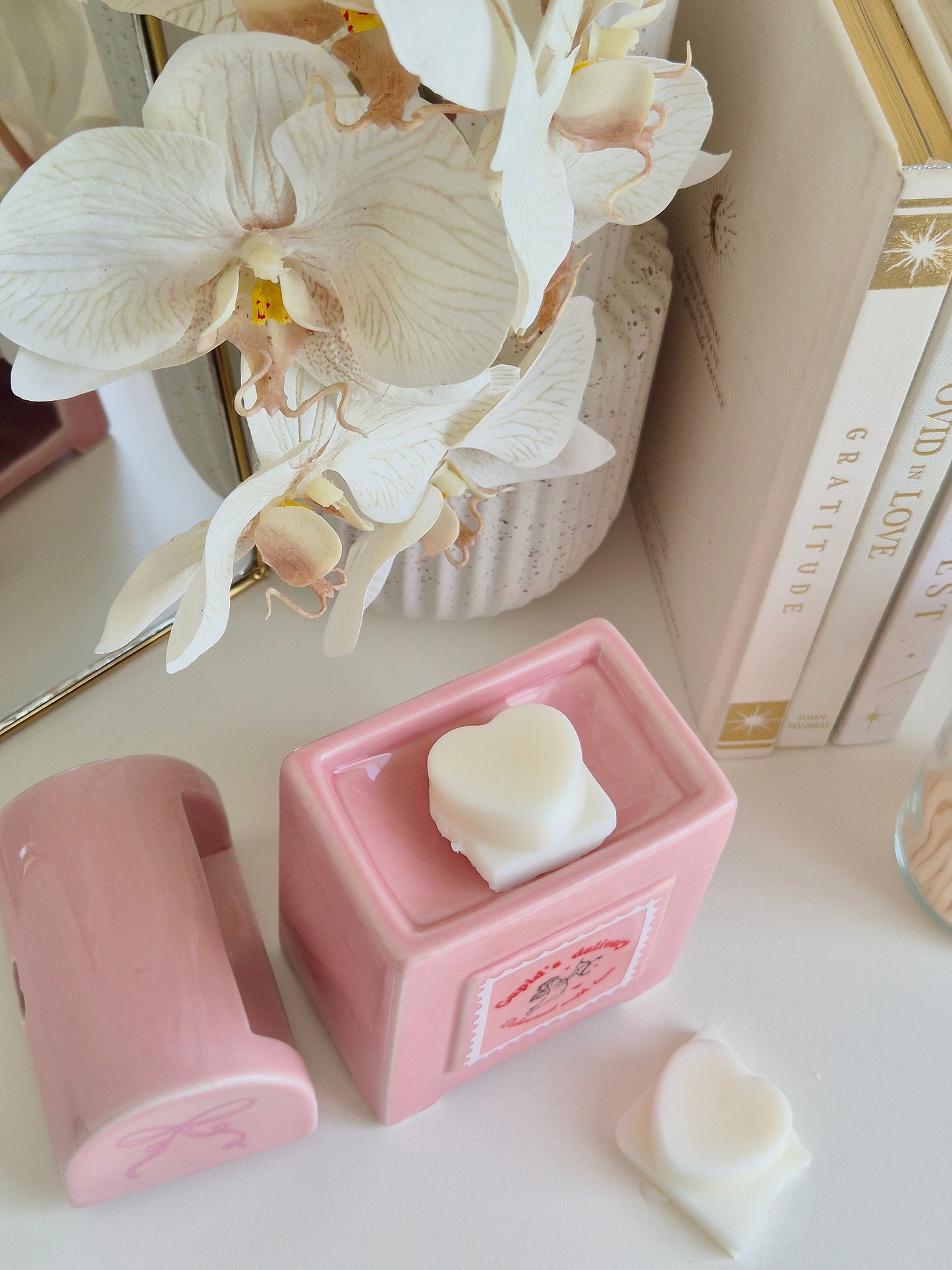 Cupids Delivery Postal Box Wax & Oil Warmer