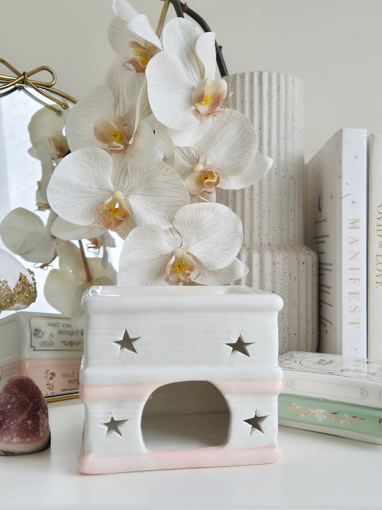 Stack of Pastel Books Wax & Oil Warmer