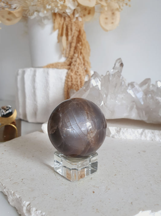 High Grade Black Moonstone with silver flash | BMS006