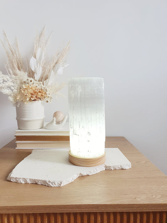 Column Selenite Lamp