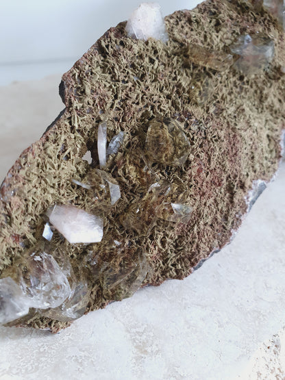 Apophyllite Haematite | APOH016