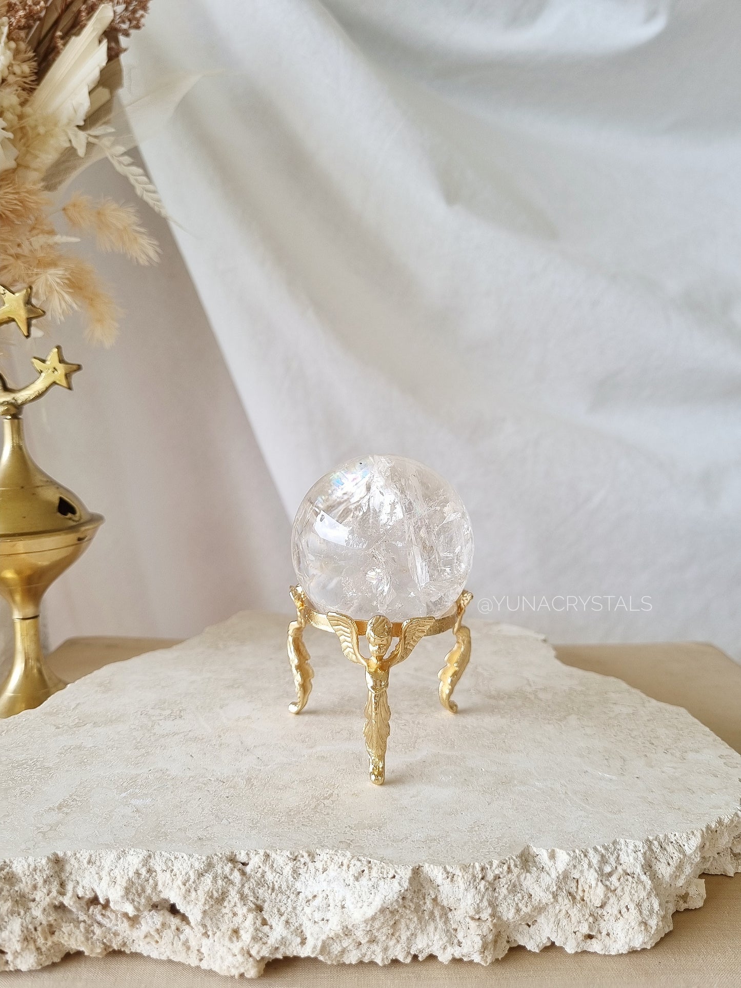 Cupid Sphere Stand